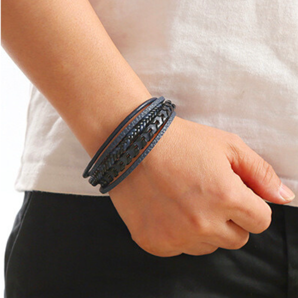 Ragnar – Bracciale Vichingo in Pelle Intrecciata