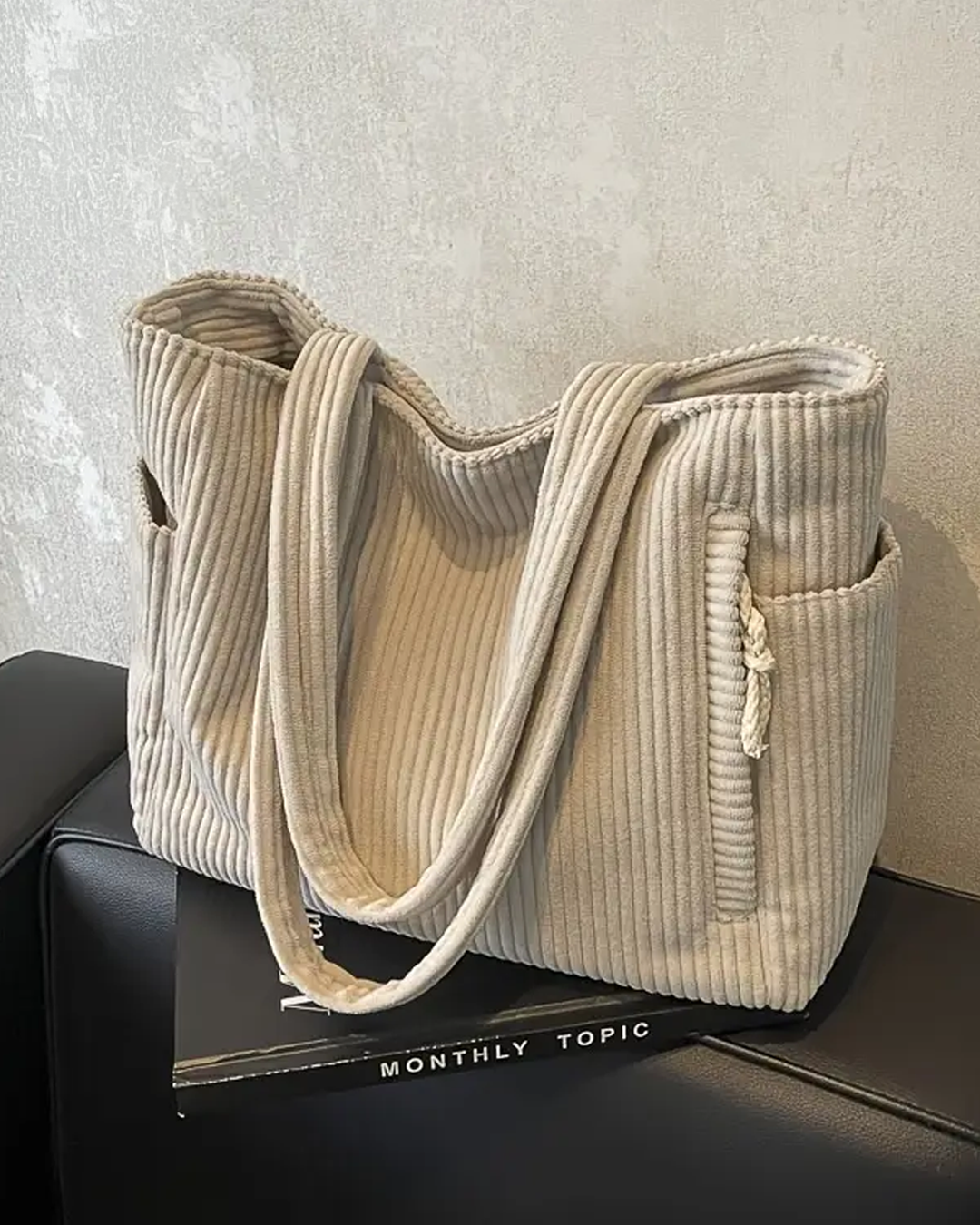 Maria – Borsa a coste con dettaglio a cordoncino