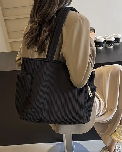Maria – Borsa a coste con dettaglio a cordoncino